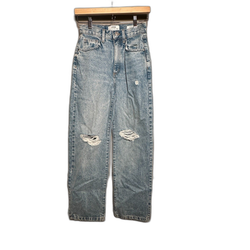 Cotton On Loose Straight Jeans Women’s Size 2 US Distressed Light Wash